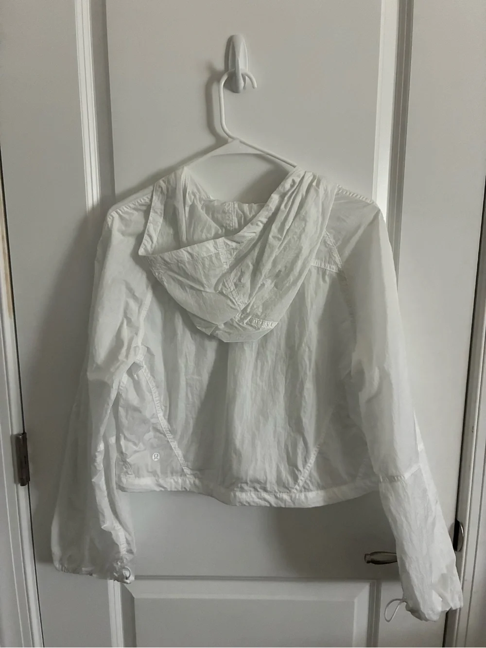 lululemon athletica breathable white
